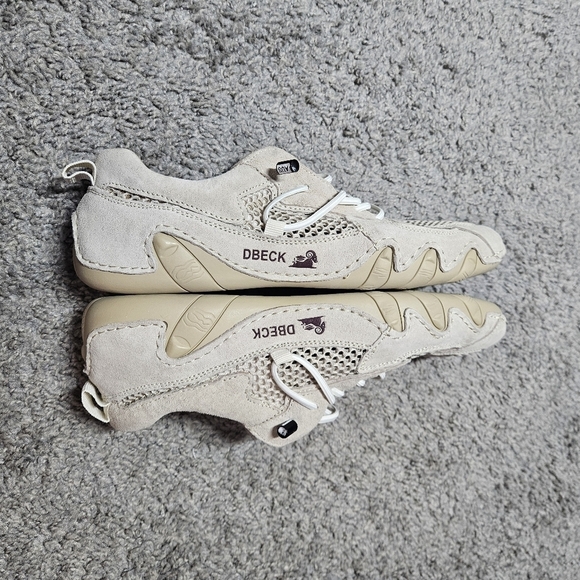 Dbeck Trail Shoes Womens 41 US 10 Outdoor Mesh Hiking Breathable Gorpcore - Picture 6 of 9